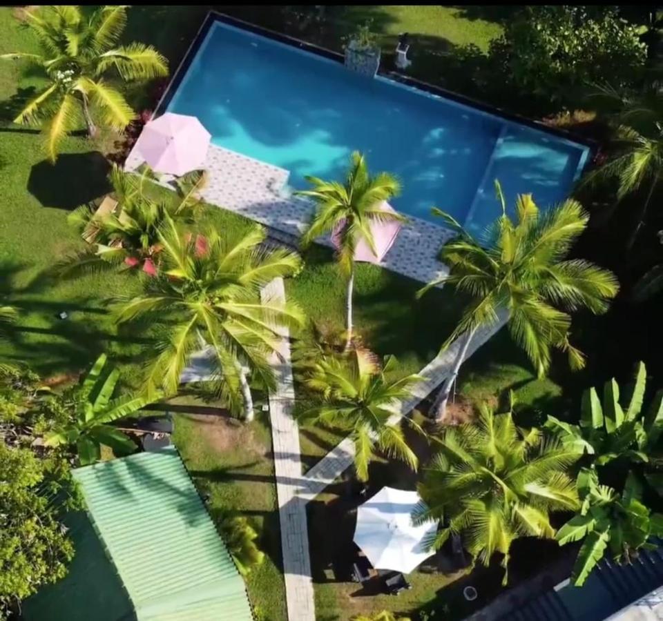 Hotel Bounty Ambalangoda  Exterior photo